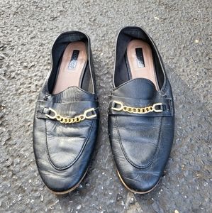 Topshop Sz 38 US 7.5 Black Leather Loafers Chain